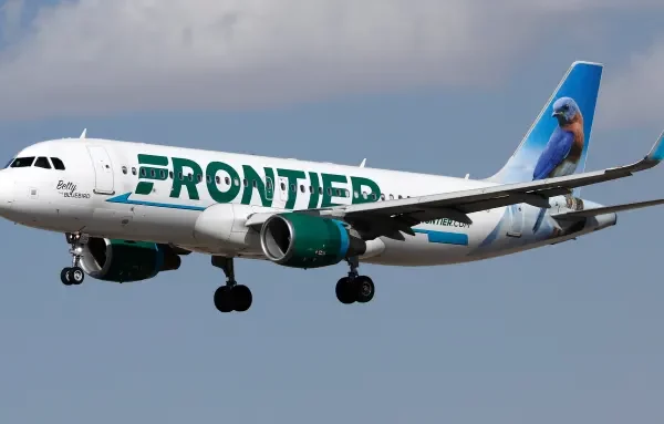 California Man To Face Federal Charges After Trying To Choke Flight Attendant