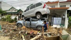 Death Toll from Typhoon Kalmaegi Surpasses 100 in Central Philippines