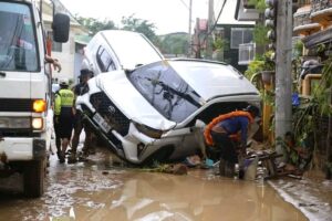 Death Toll from Typhoon Kalmaegi Surpasses 100 in Central Philippines
